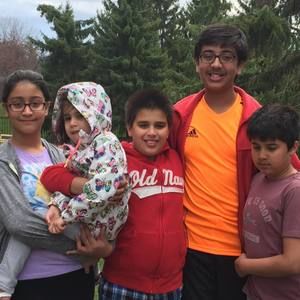 Meet your Posher, Farhat